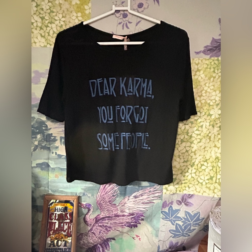NWT Daydream Nation Dear Karma Tee SMALL